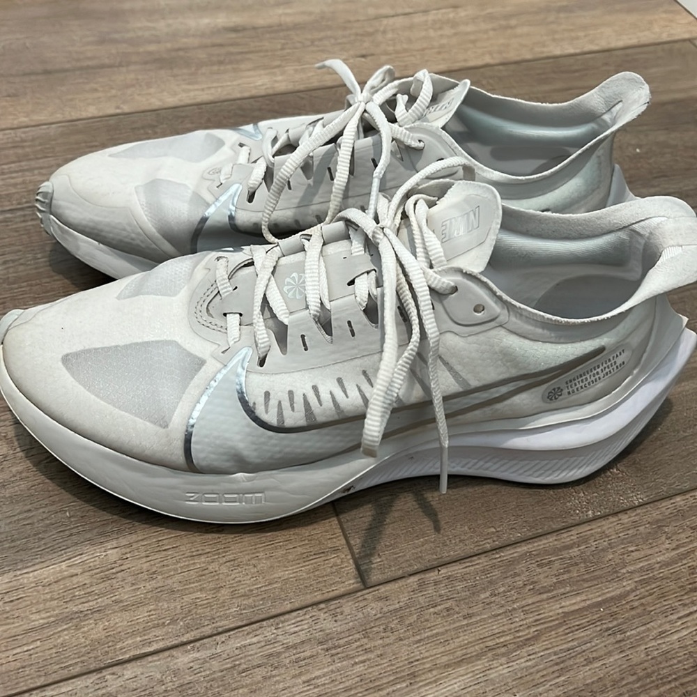 Nike ZOOM